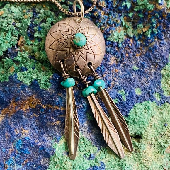 Native American Turquoise Dreamcatcher Pendant - Picture 2 of 7